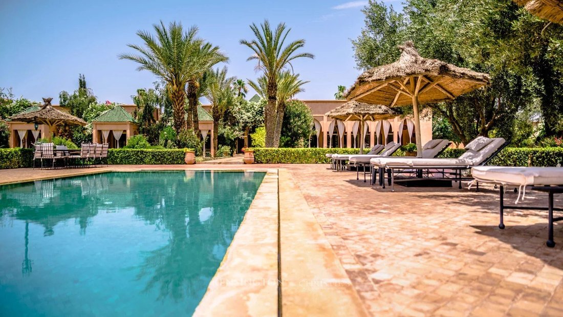 Villa in Marrakesh, Marrakesh-Safi, Morocco 2 - 13424002