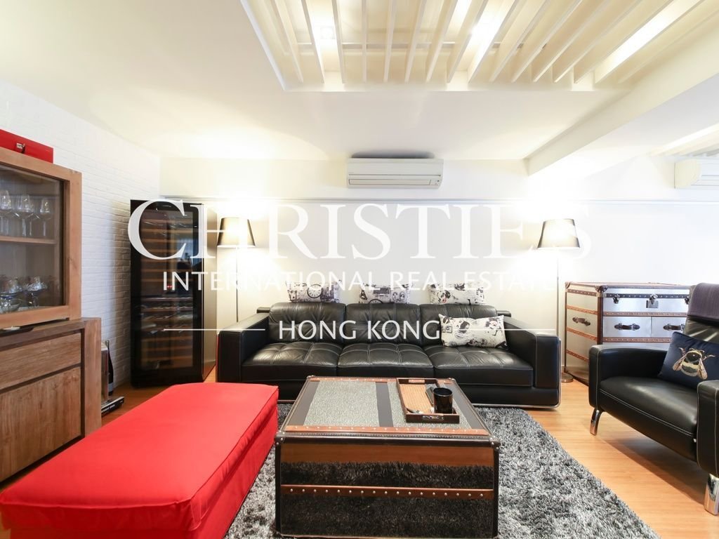 Apartment in Hong Kong, Hong Kong 3 - 15436082