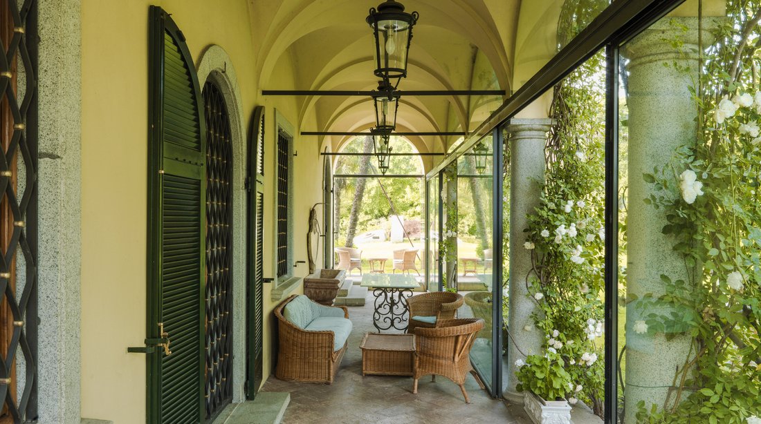 Villa in Carugo, Lombardy, Italy 2 - 15488343
