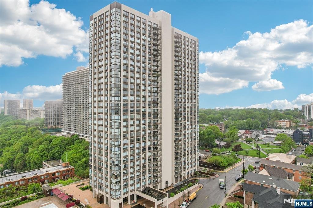 Condo in Fort Lee, New Jersey, United States 1 - 15713243