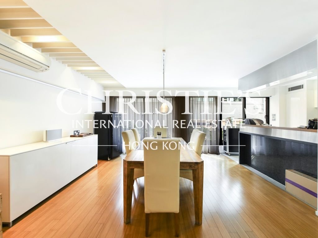 Apartment in Hong Kong, Hong Kong 2 - 15436082