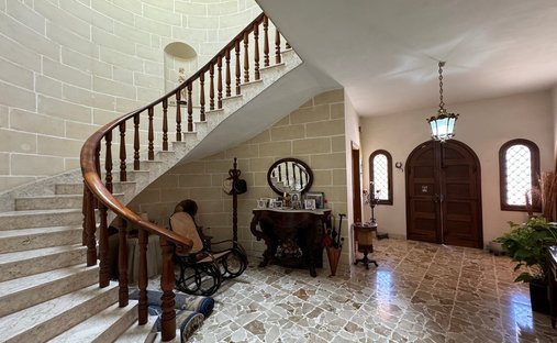 Townhouse in Attard, Malta 1