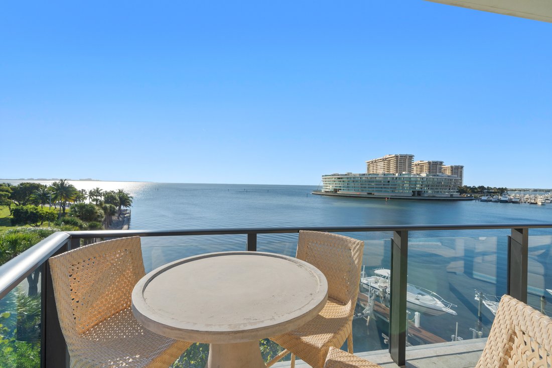 Condo in Miami, Florida, United States 5 - 15167822