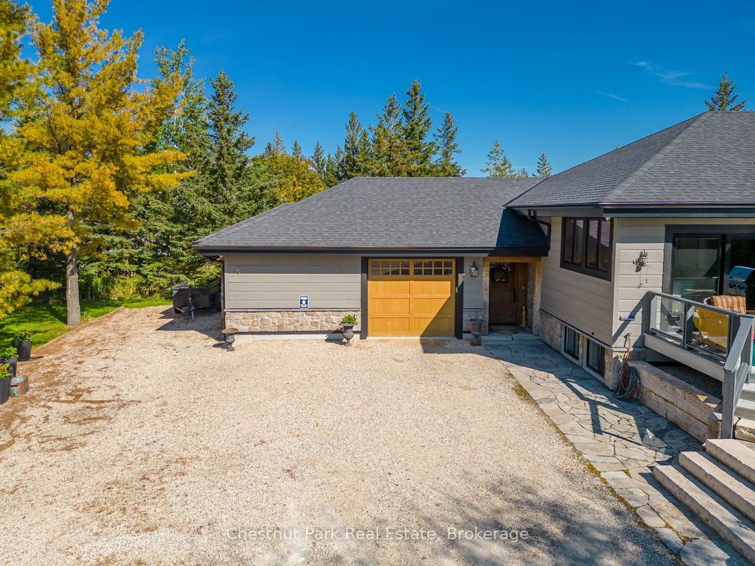 House in Collingwood, Ontario, Canada 5 - 15554630