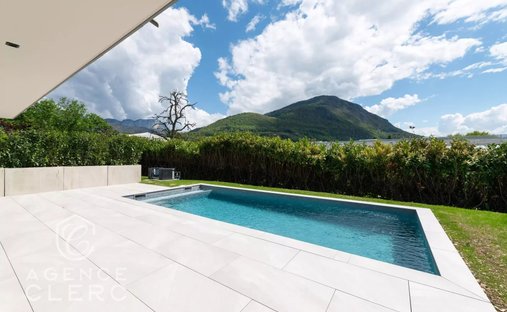 Villa in Annecy, Auvergne-Rhône-Alpes, France 1