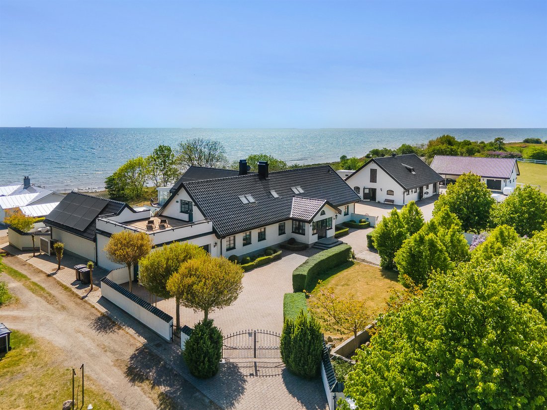 Estate in Smygehamn, Skåne County, Sweden 1 - 12996536