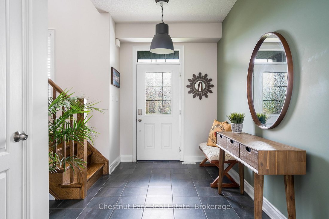 House in Collingwood, Ontario, Canada 5 - 15683535