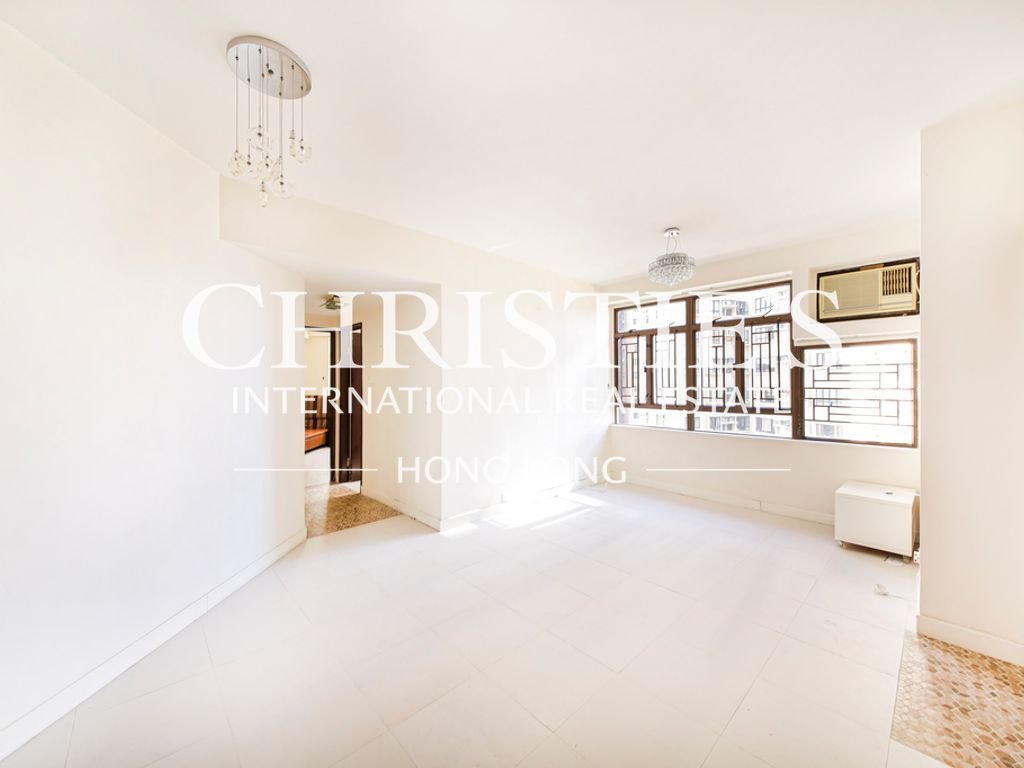 Apartment in Hong Kong, Hong Kong 2 - 15436122