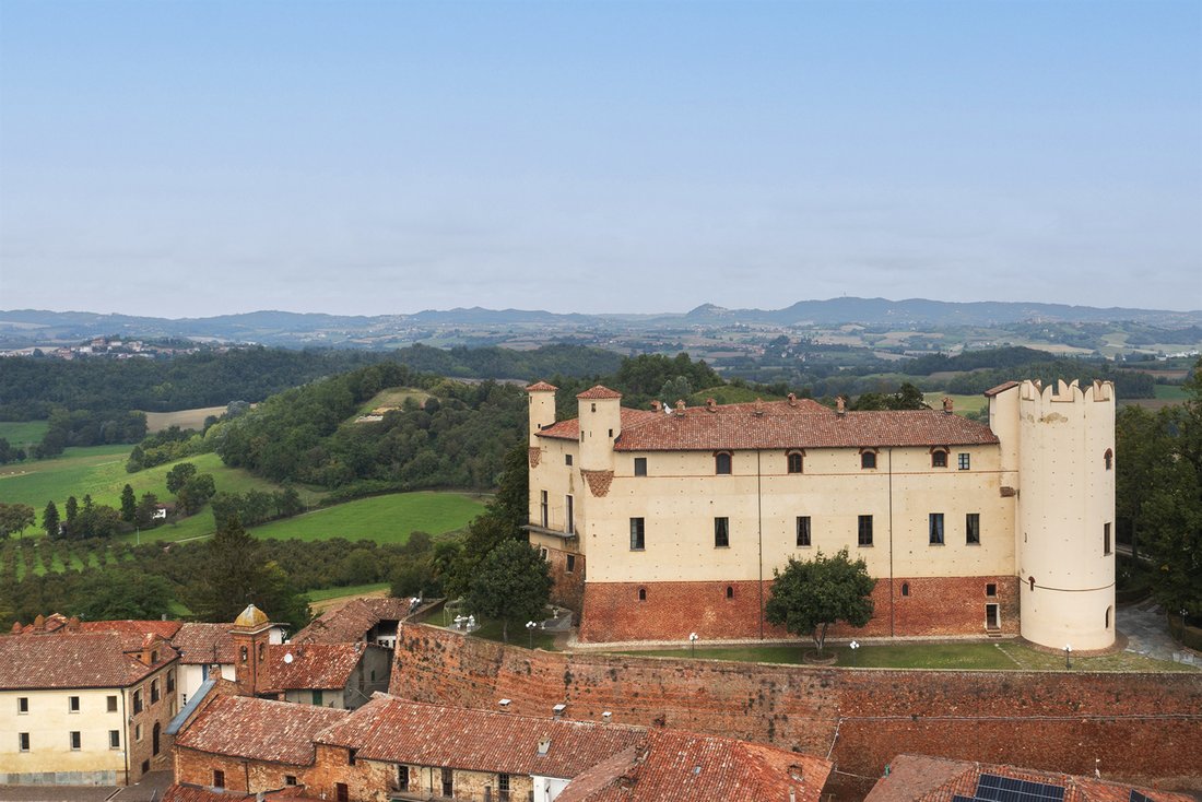 Cortanze’s Crown: A Piedmont Castle Where Time Whispers Through Vine-Clad Hills