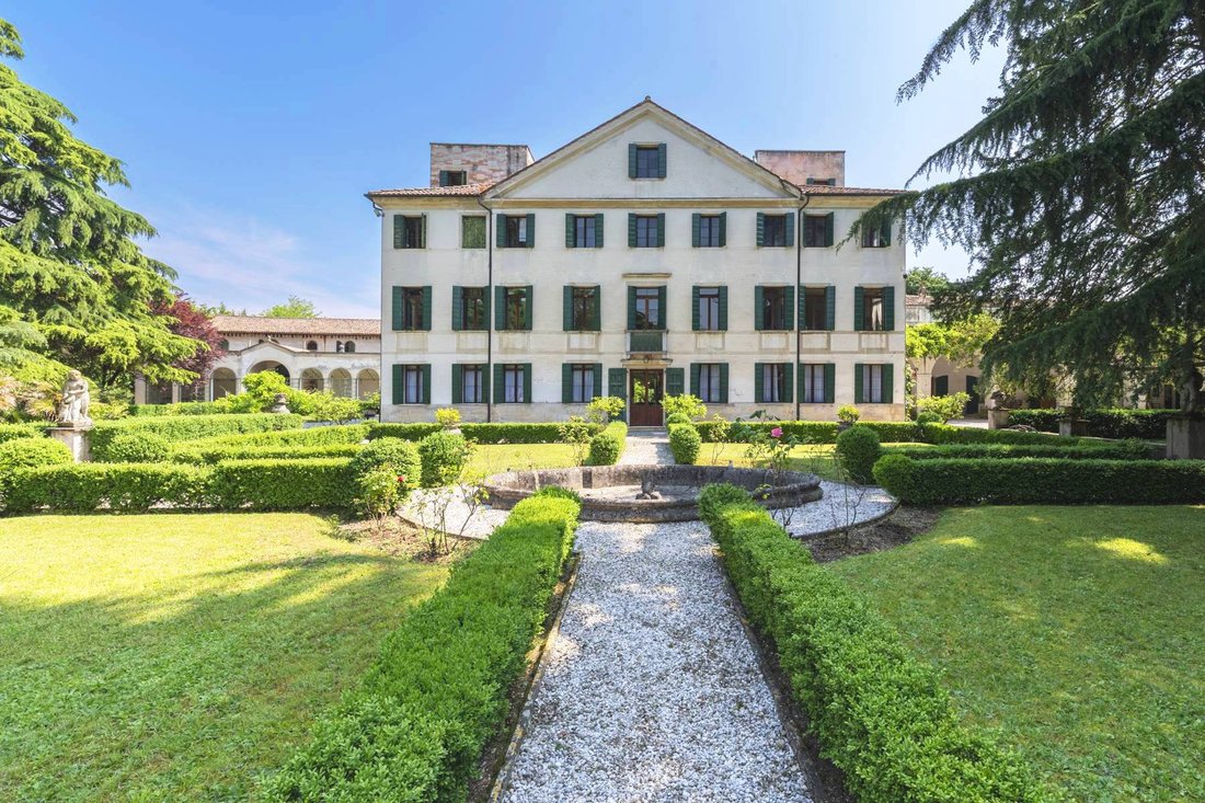 House in Paese, Veneto, Italy 1 - 15740677