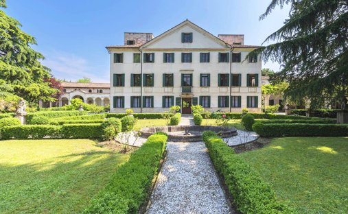 Haus in Paese, Venetien, Italien 1