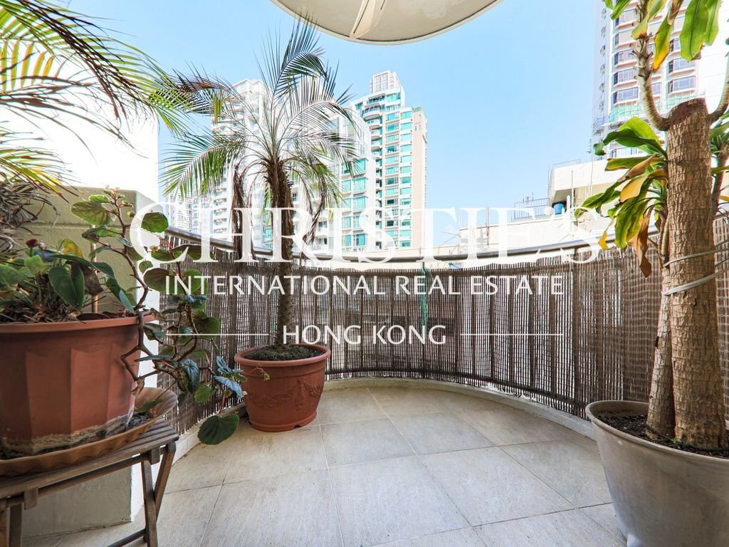 Apartment in Hong Kong, Hong Kong 2 - 15435566