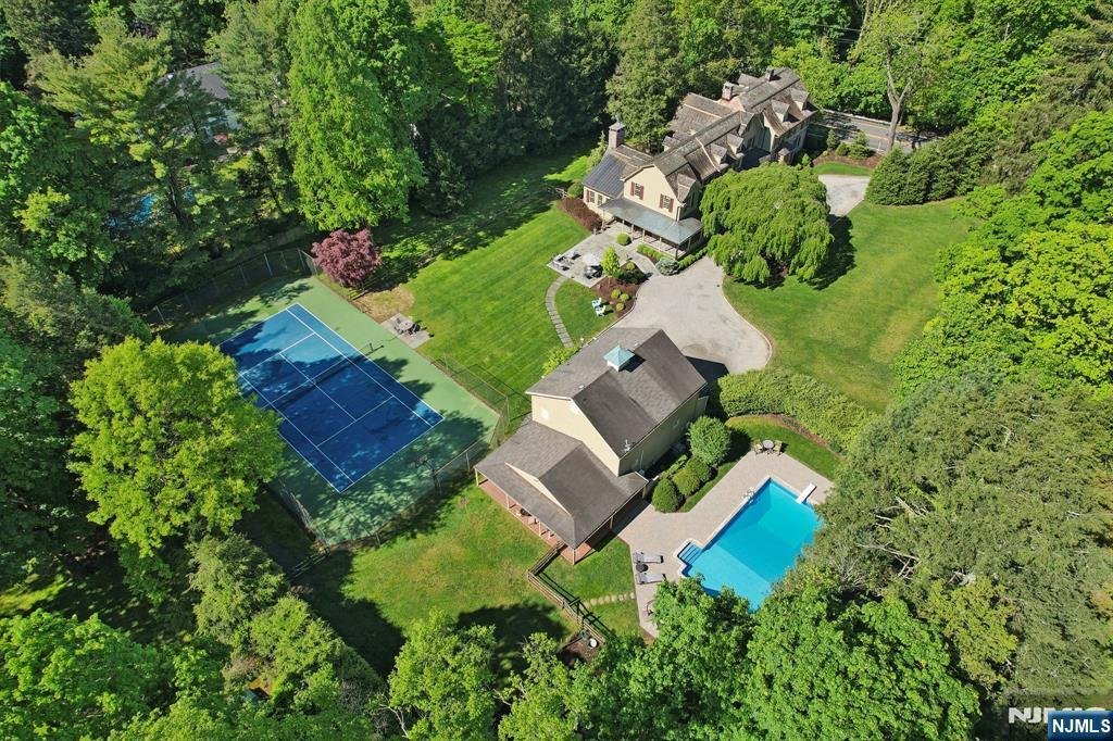 House in Ho-Ho-Kus, New Jersey, United States 4 - 15343290