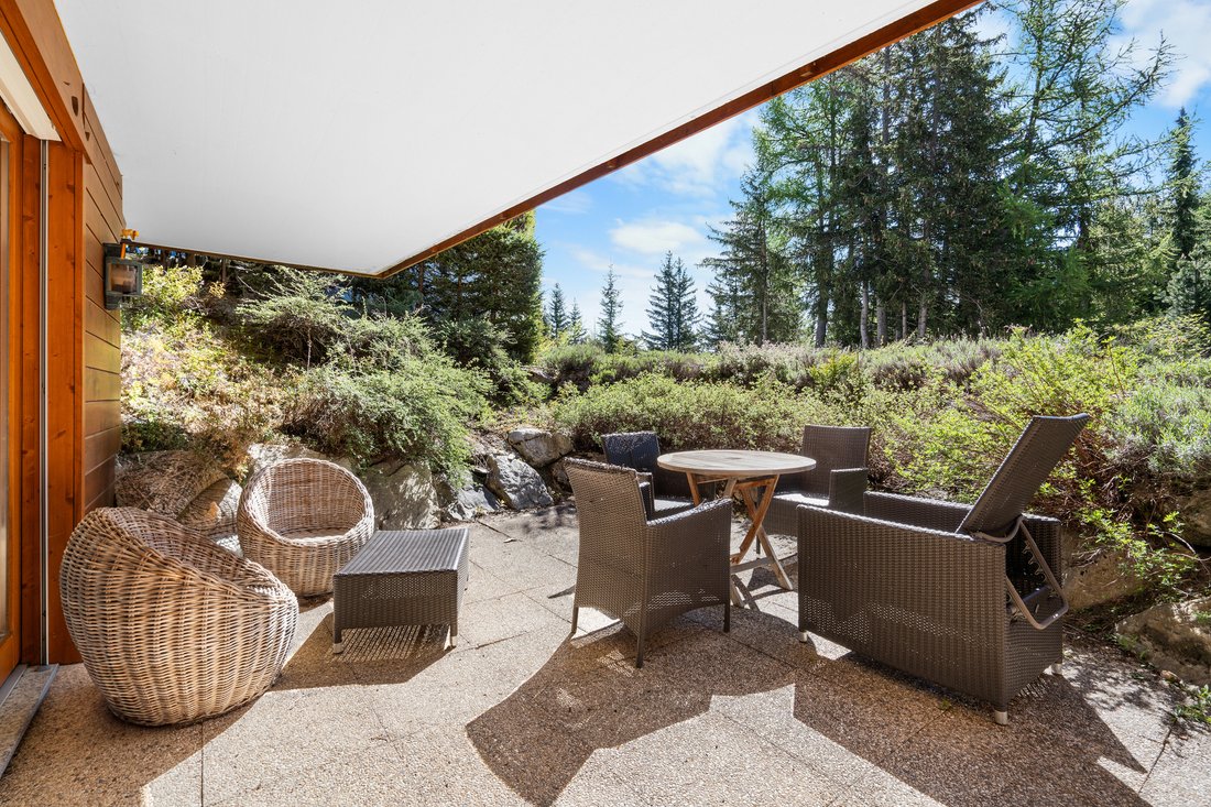 Condo in Crans-Montana, Valais, Switzerland 2 - 15740067