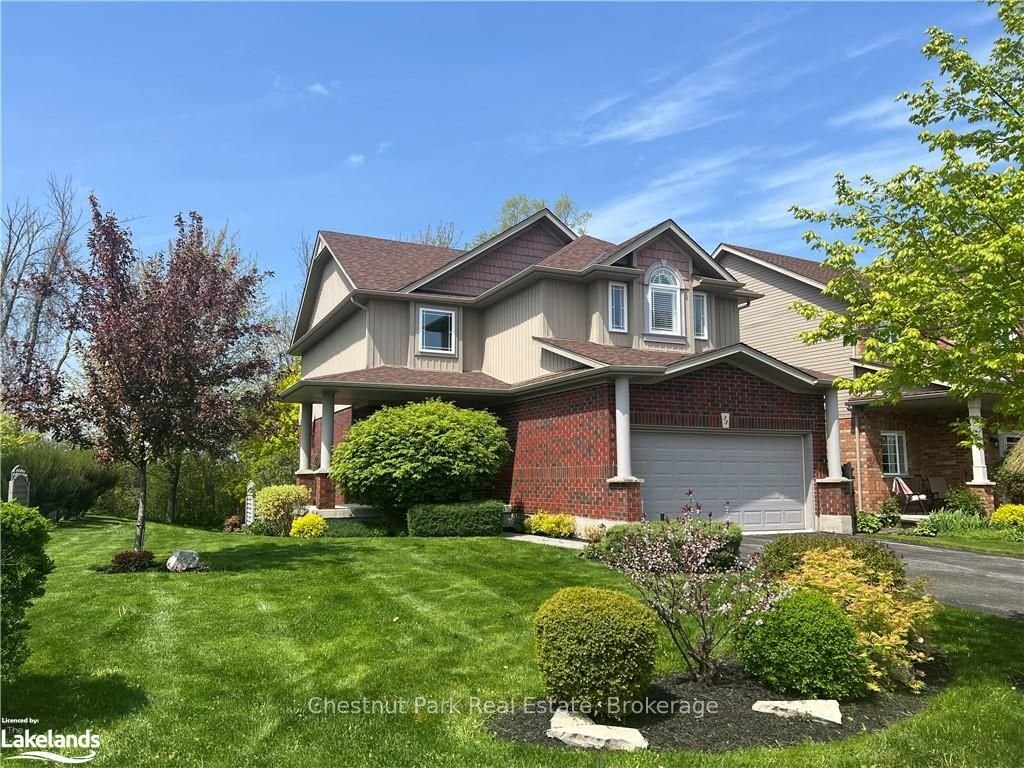 House in Collingwood, Ontario, Canada 1 - 15572335