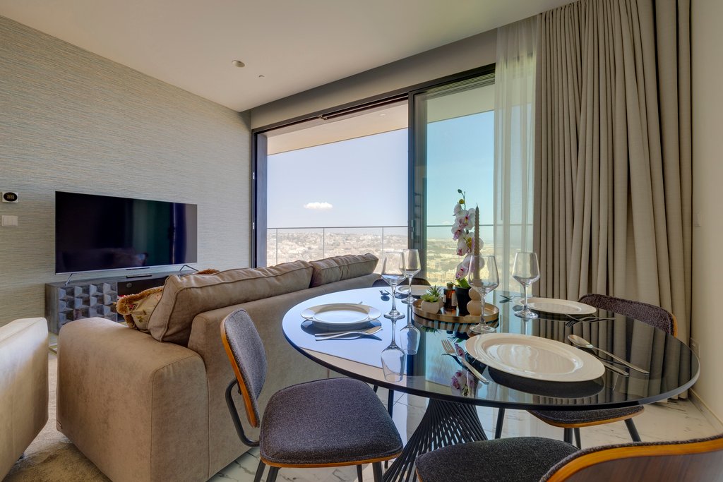 Apartment in Saint Julian's, Malta 4 - 15168997