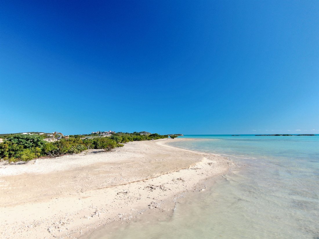 Terrain à Kew Town Settlement, Caicos Islands, Îles Turks et Caïques 4 - 15224717