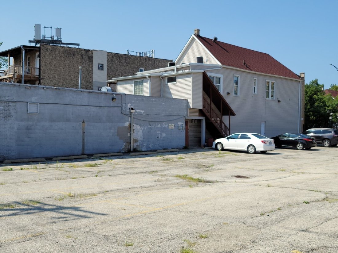 Land in Chicago, Illinois, United States 5 - 15393256