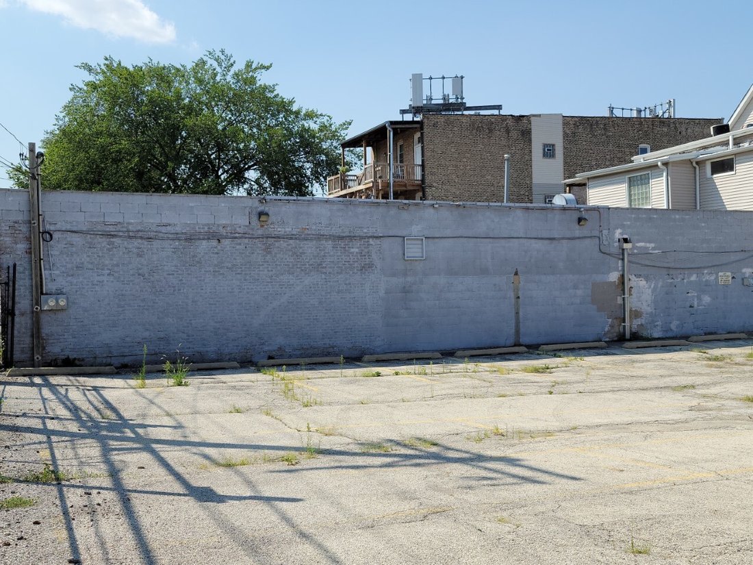 Land in Chicago, Illinois, United States 4 - 15393256