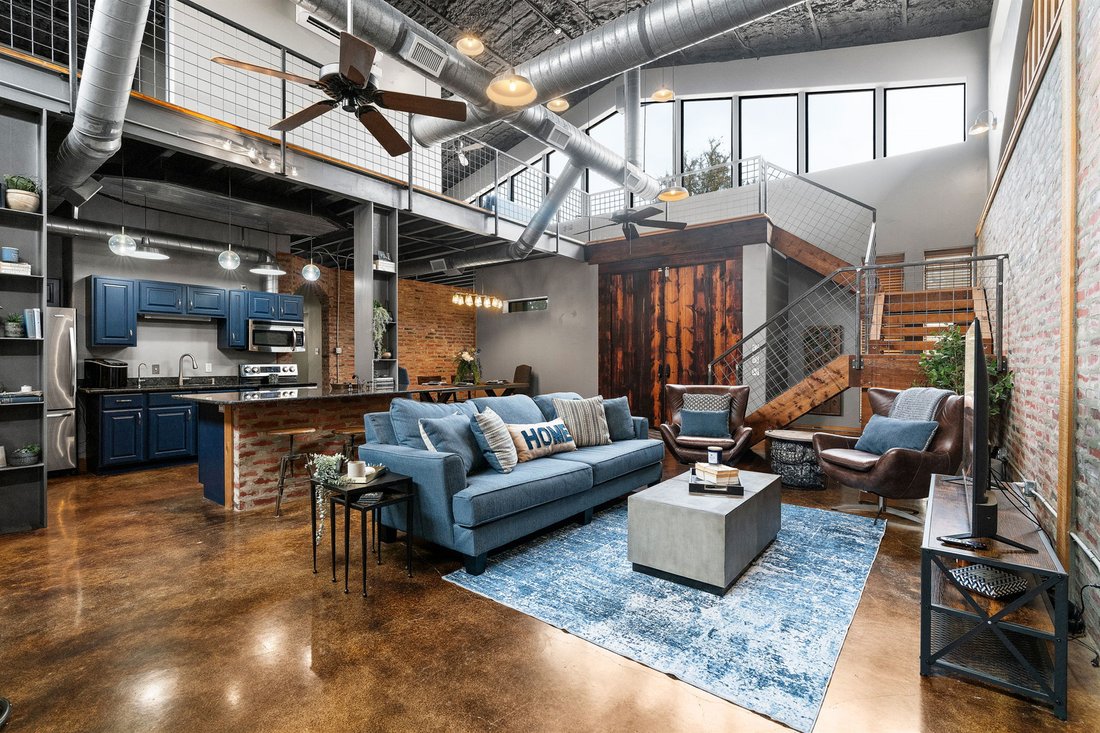 House in Lockhart, Texas, United States 1 - 15173833