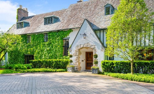 House in Winnetka, Illinois, United States 1
