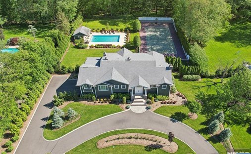 House in River Vale, New Jersey, United States 1