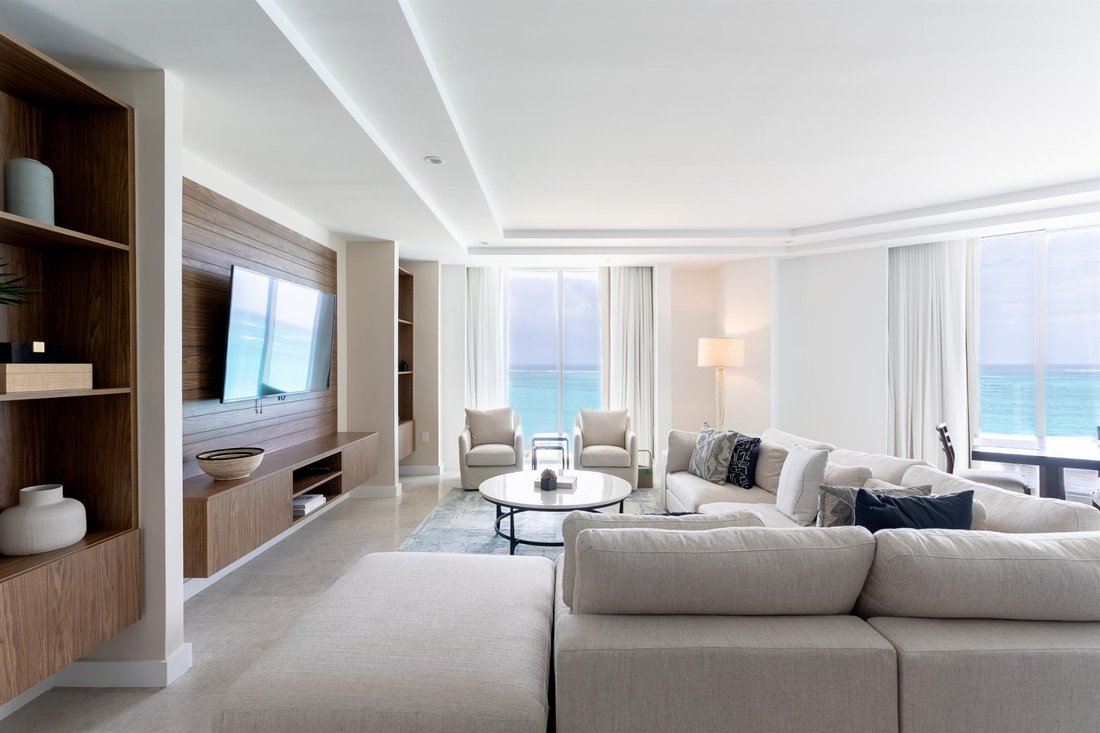 Condo in Grace Bay, Caicos Islands, Turks and Caicos Islands 2 - 14946600