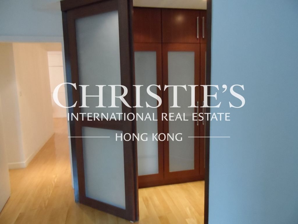 Apartment in Hong Kong, Hong Kong 5 - 15436649