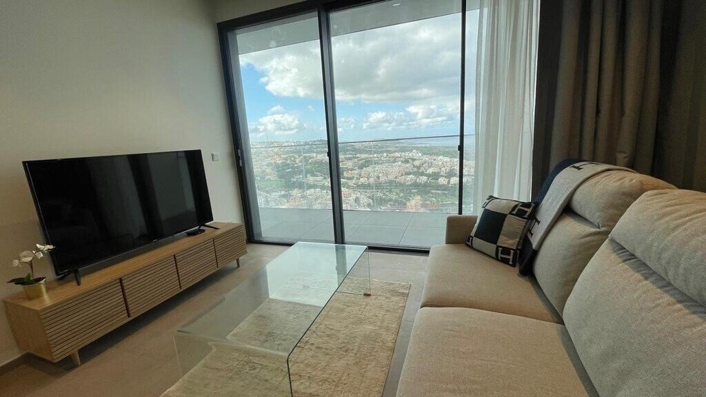 Apartment in Saint Julian's, Malta 4 - 15168839