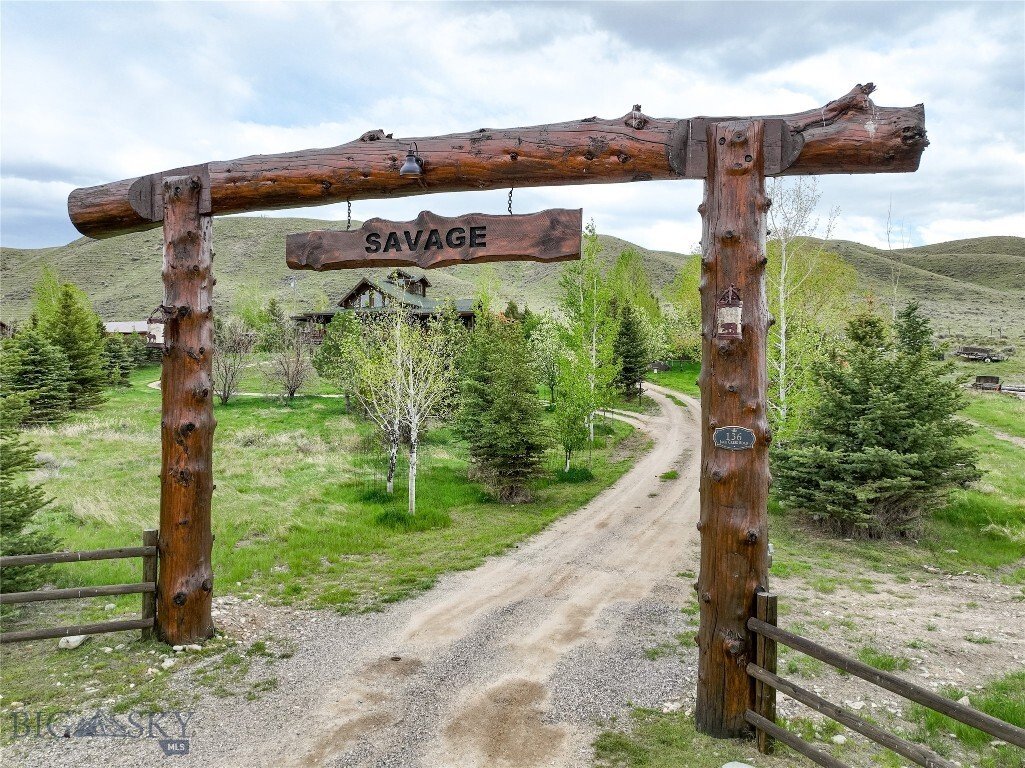 House in Ennis, Montana, United States 2 - 15167165