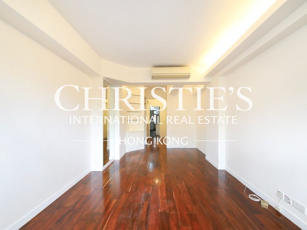 Apartment in Hong Kong, Hong Kong 3 - 15435694
