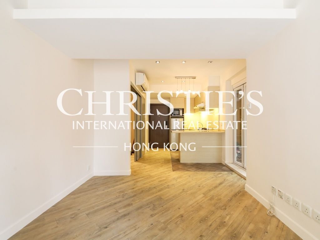 Apartment in Hong Kong, Hong Kong 5 - 15435922