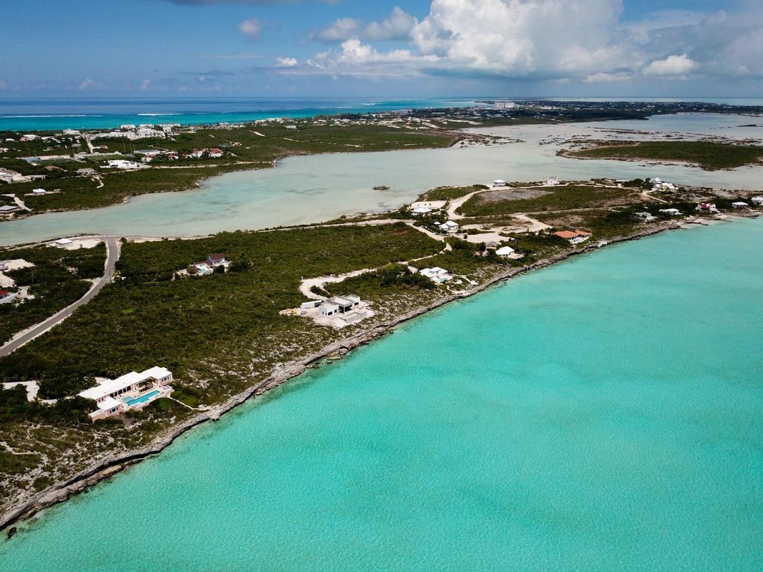 Terrain à Venetian Road Settlement, Caicos Islands, Îles Turks et Caïques 4 - 15224758