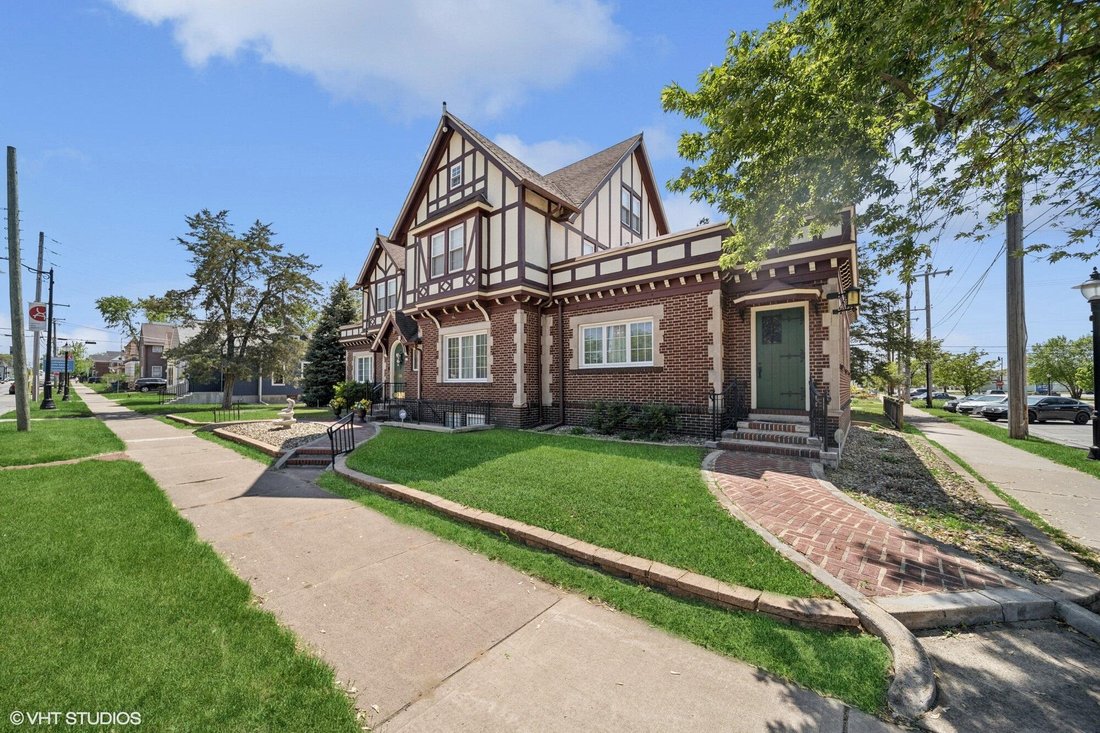 House in Beverly Shores, Indiana, United States 2 - 15718143