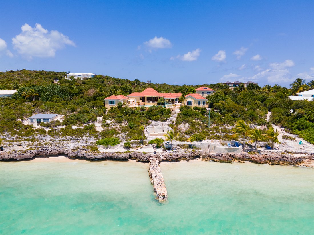 Estate in Turtle Tail, Providenciales, Turks and Caicos Islands 2 - 14210512