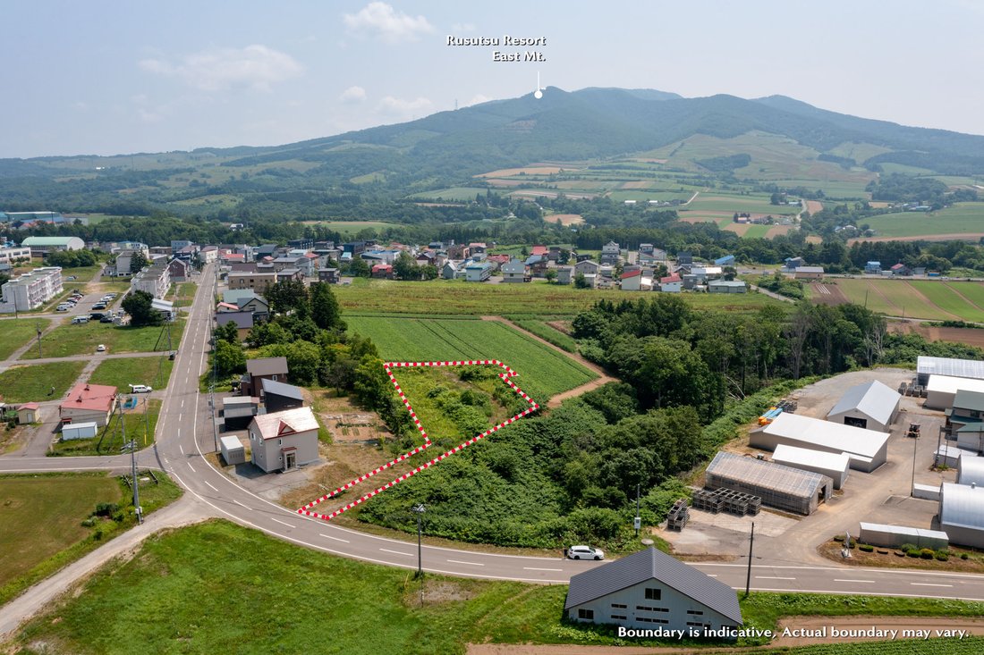 Land in Rusutsu, Hokkaido, Japan 1 - 15511953