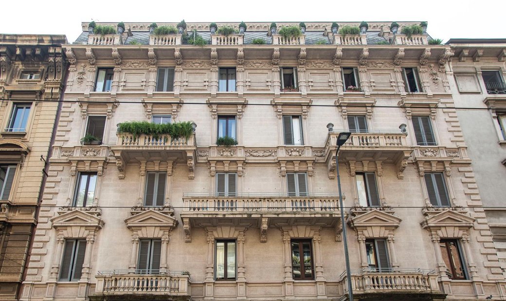 Elegant Penthouse Buildings Reference: Elegant Penthouse In A Period Building In Via In Milan