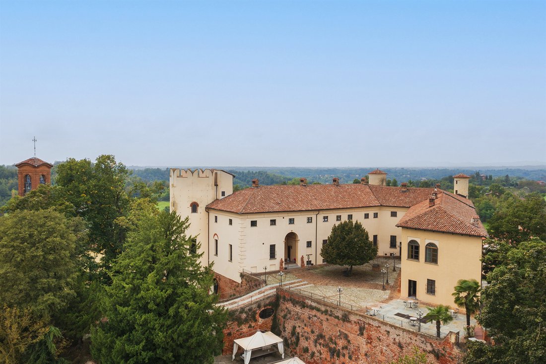 Cortanze’s Crown: A Piedmont Castle Where Time Whispers Through Vine-Clad Hills