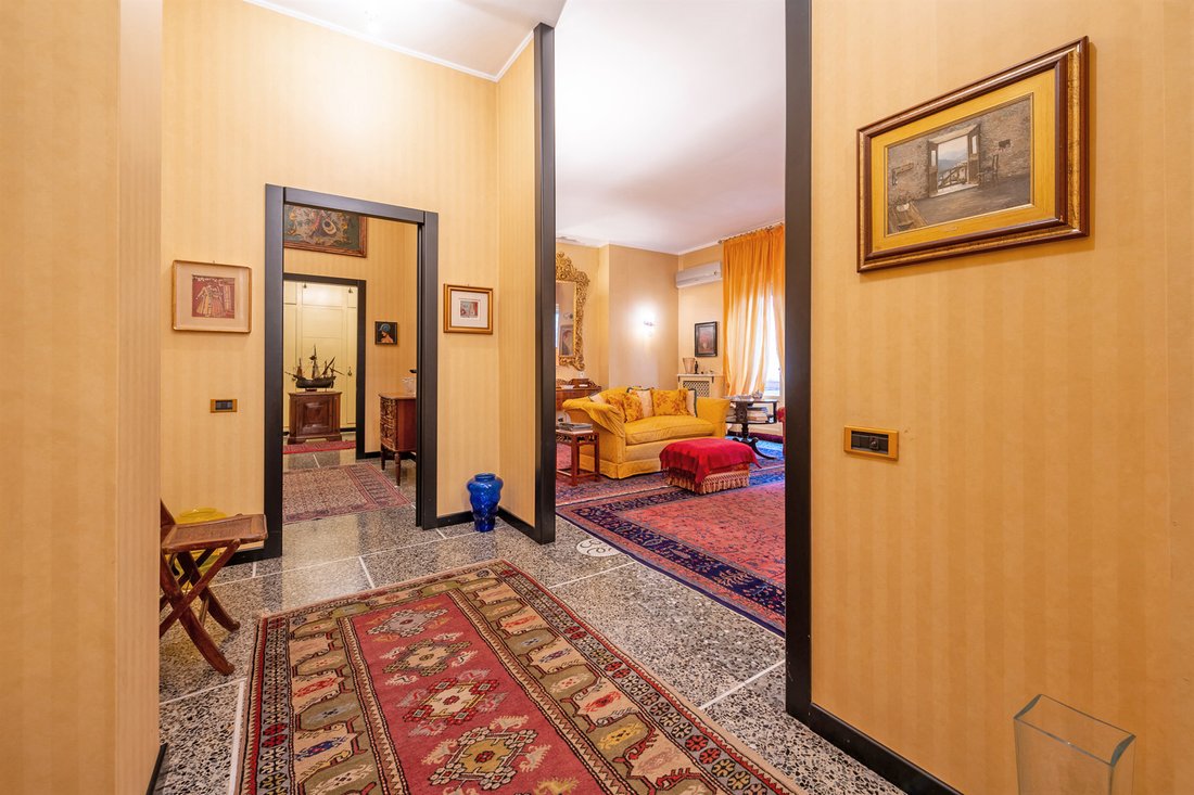 Apartment in Historic Center, Milan, Lombardy 2 - 15169774