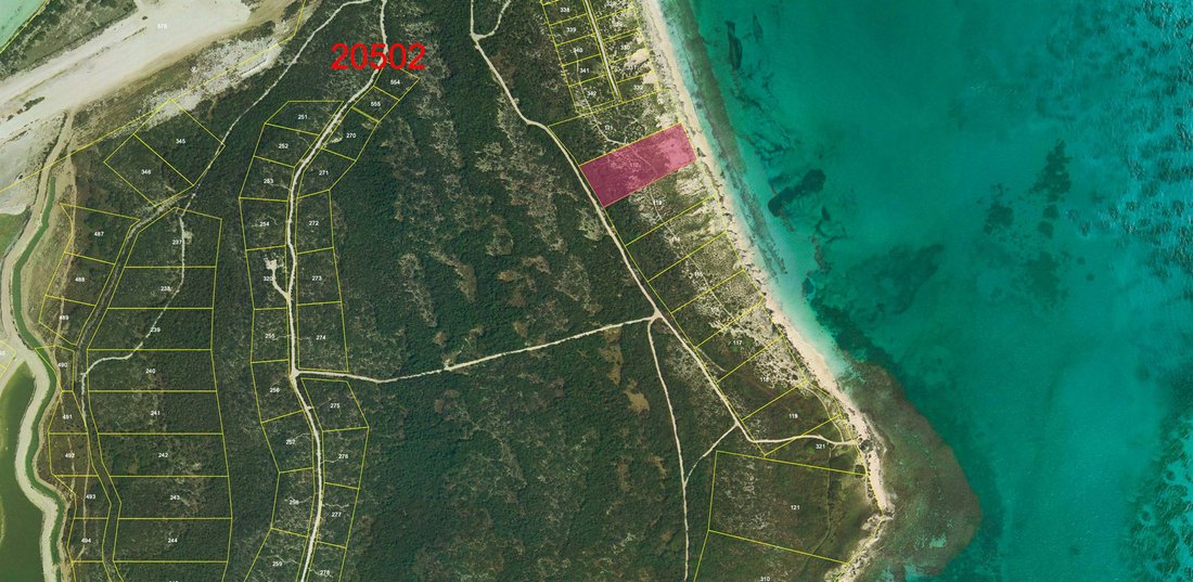 Land in Ambergris Cay, Turks and Caicos Islands 3 - 15224714