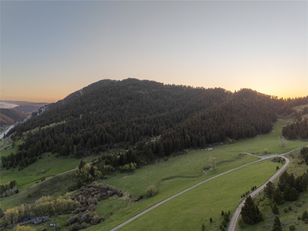 Land in Bozeman, Montana, United States 1 - 15683390