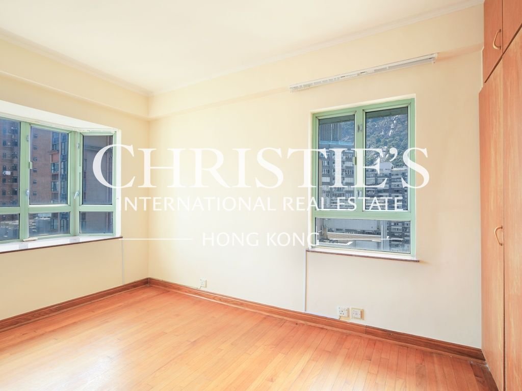 Apartment in Hong Kong, Hong Kong 5 - 15436505