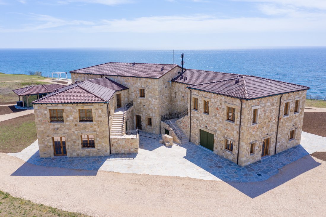 Estate in Balgarevo, Dobrich Province, Bulgaria 5 - 15701415