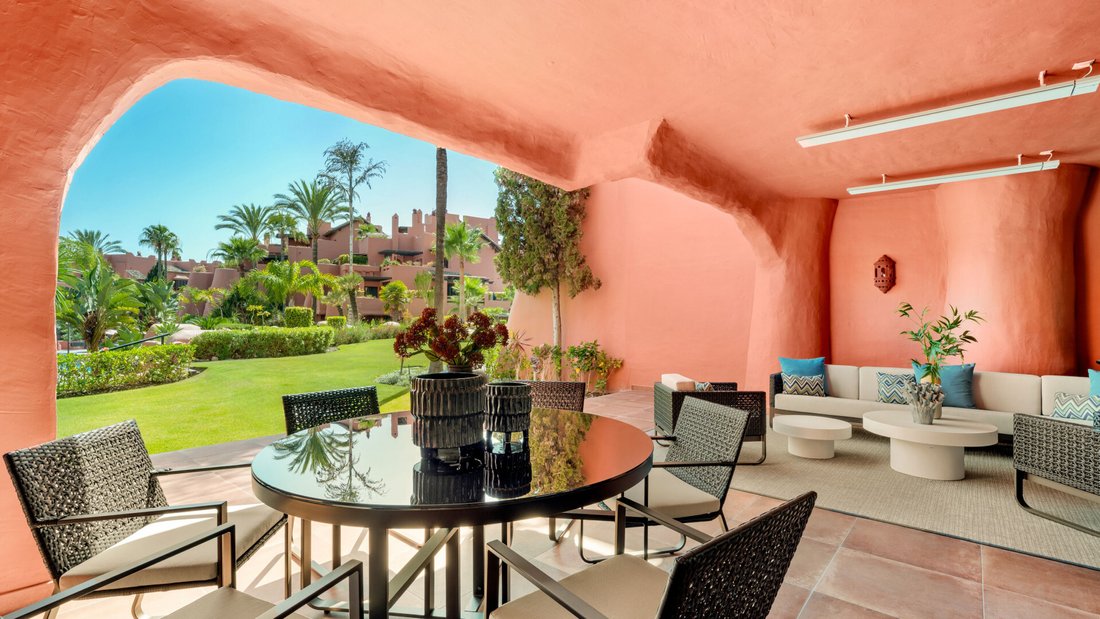 Apartment in Gualdalmansa, Estepona, Andalusia 4 - 15170888