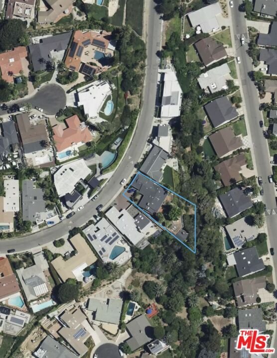 Land in Los Angeles, California, United States 2 - 15409642