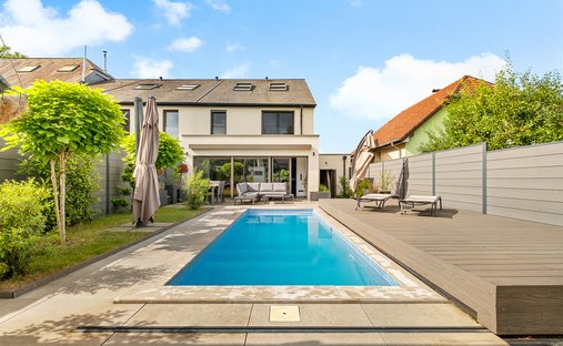 Villa in Mersch, Distrikt Luxemburg, Luxemburg 1
