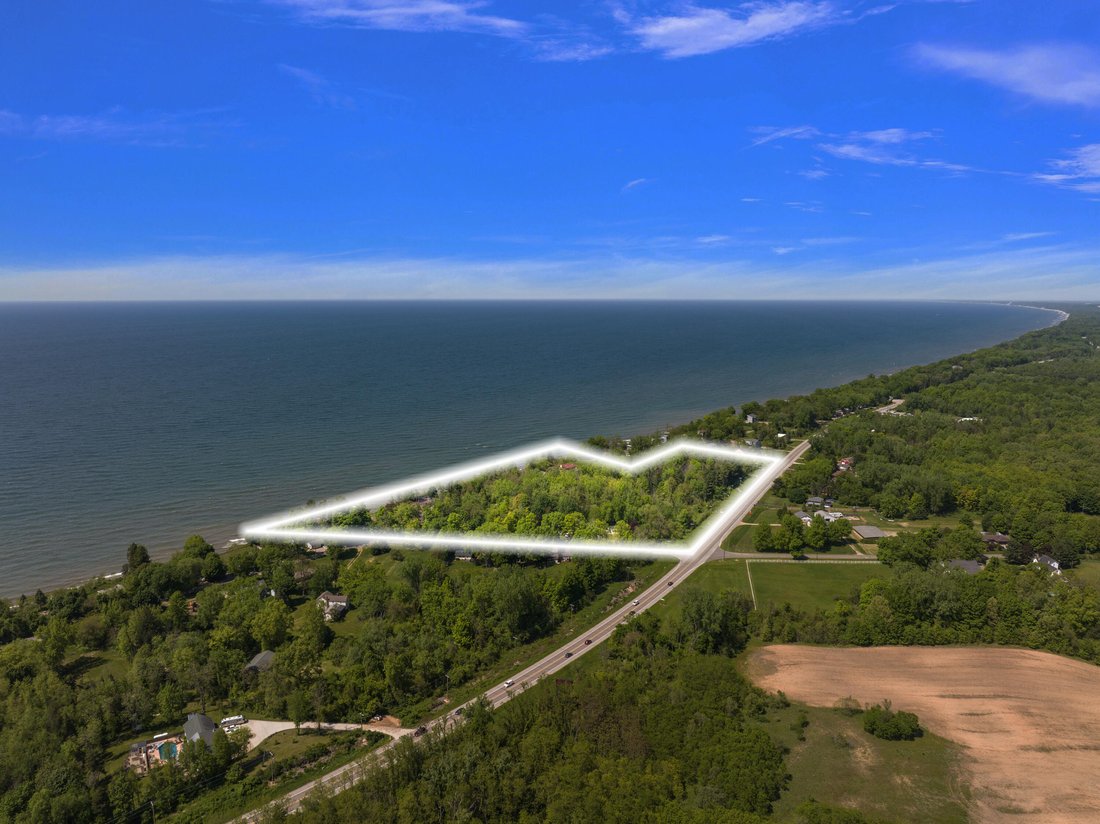 Land in Benton Harbor, Michigan, United States 1 - 15393165