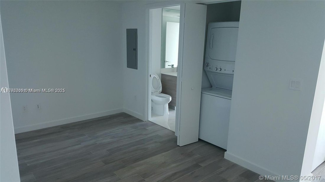 Condo in Miami, Florida, United States 5 - 15433787