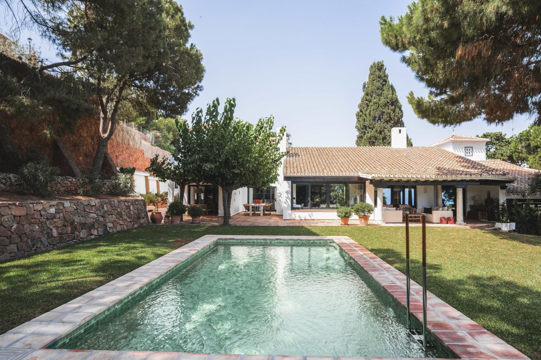 Villa in Este, Malaga, Spain 1 - 15174680