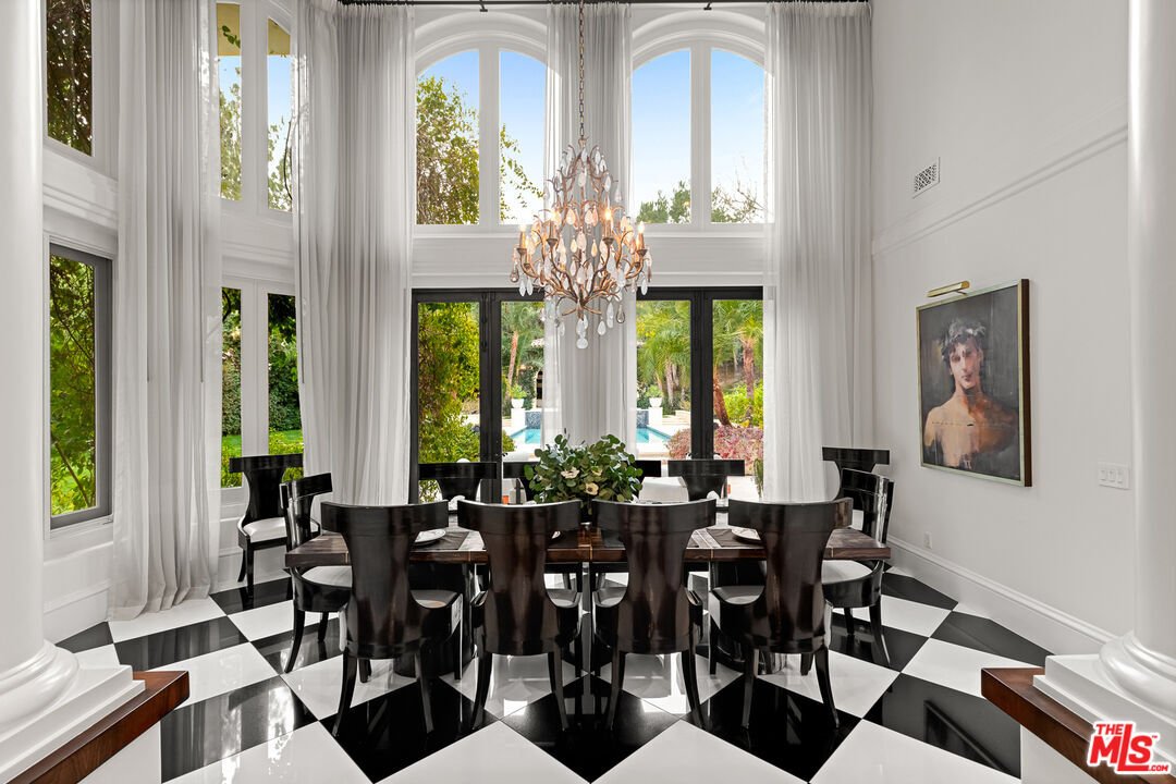 House in Hidden Hills, California, United States 5 - 15196618